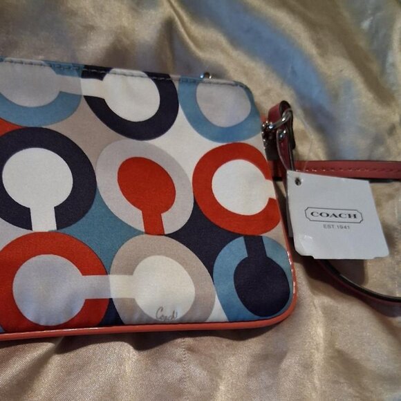NWT Coach Madsion Op Art Satin Multi Color Wristlet - Picture 3 of 5